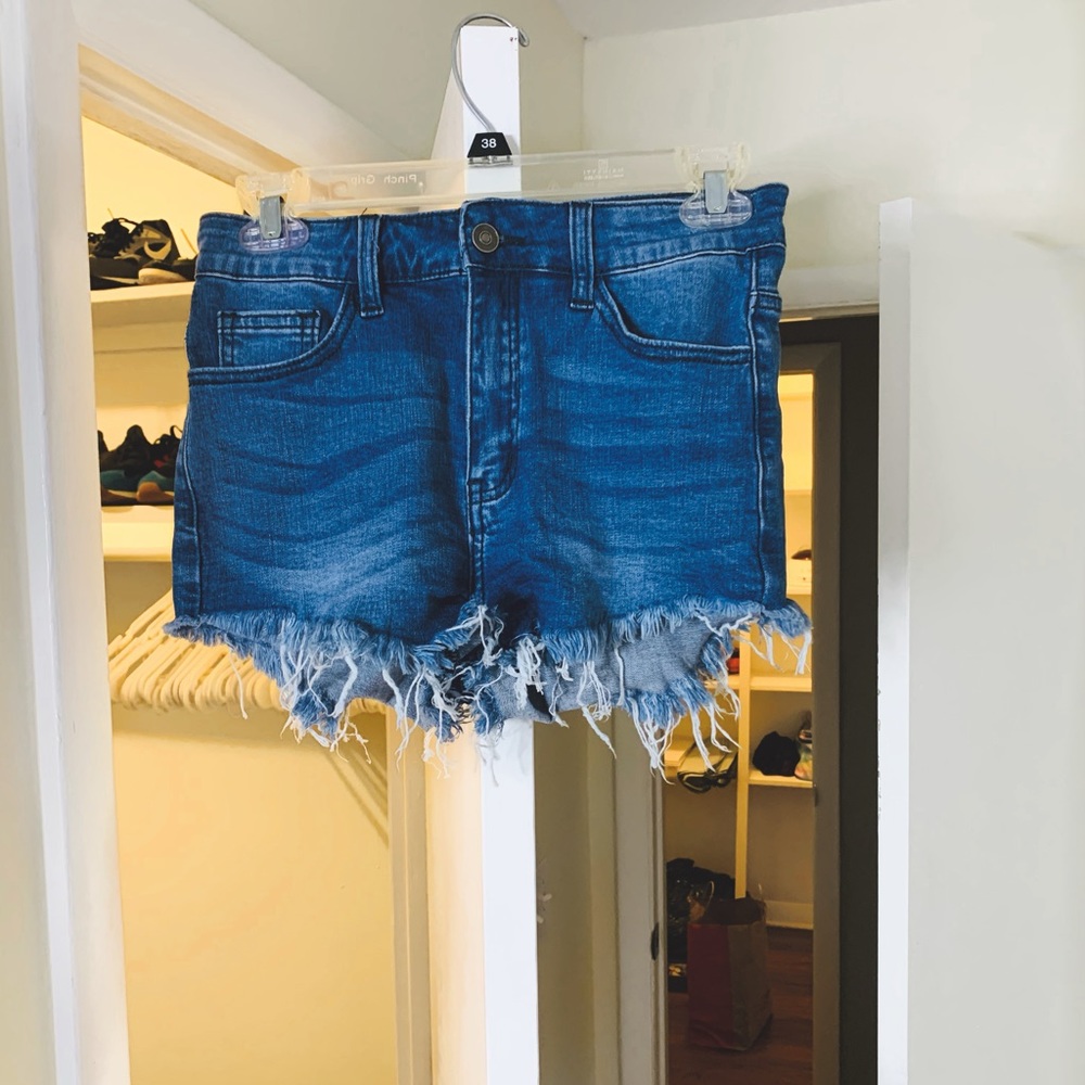 Frayed High Waisted Shorts